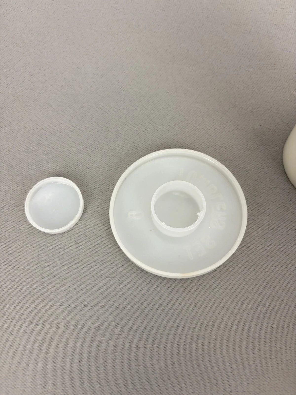 6 piece Plastic Nesting Nested Tumbler Cups Set w/ Pill Container in Storage Lid | eBay