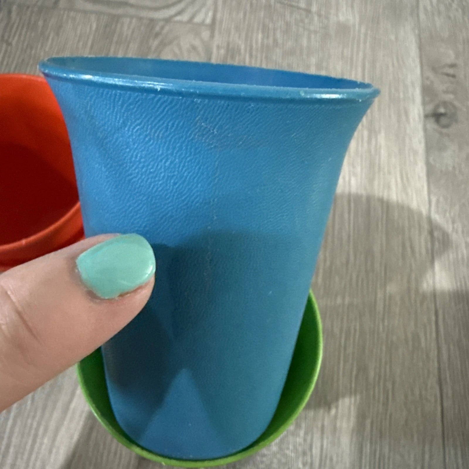 Tupperware Classic Kids Bell Vintage Tumblers 7oz Cups Primary Set of 5 | eBay