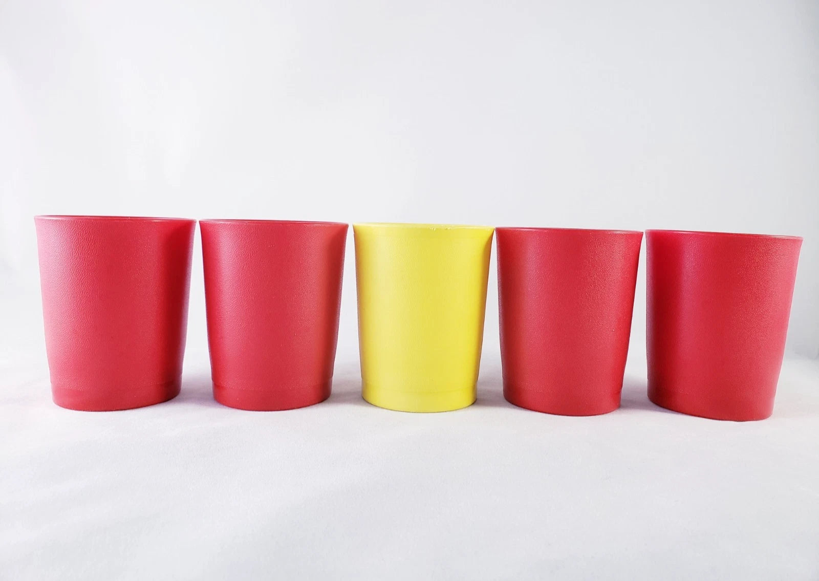 Vintage Tupperware Tumblers 6 oz. Juice Cups Set of 5 #1251 | eBay