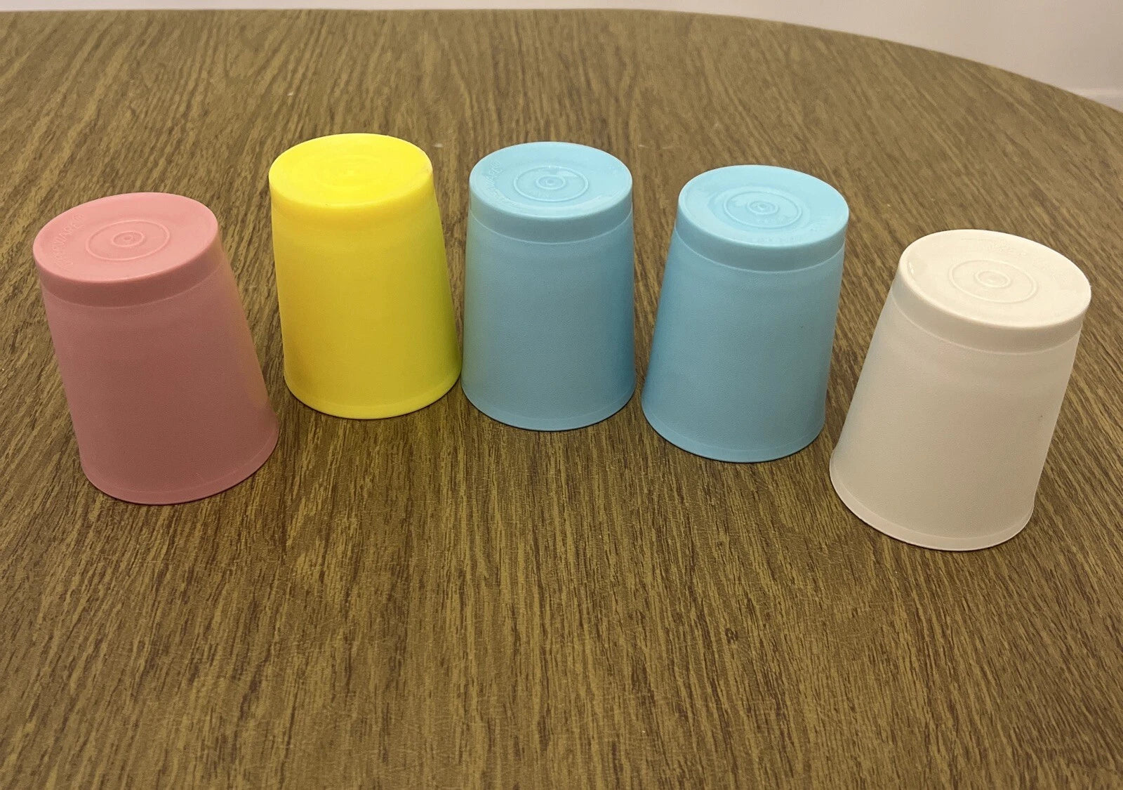 Vintage TUPPERWARE 1251 Kids Juice Cup 6oz Tumbler Set of 5 | eBay