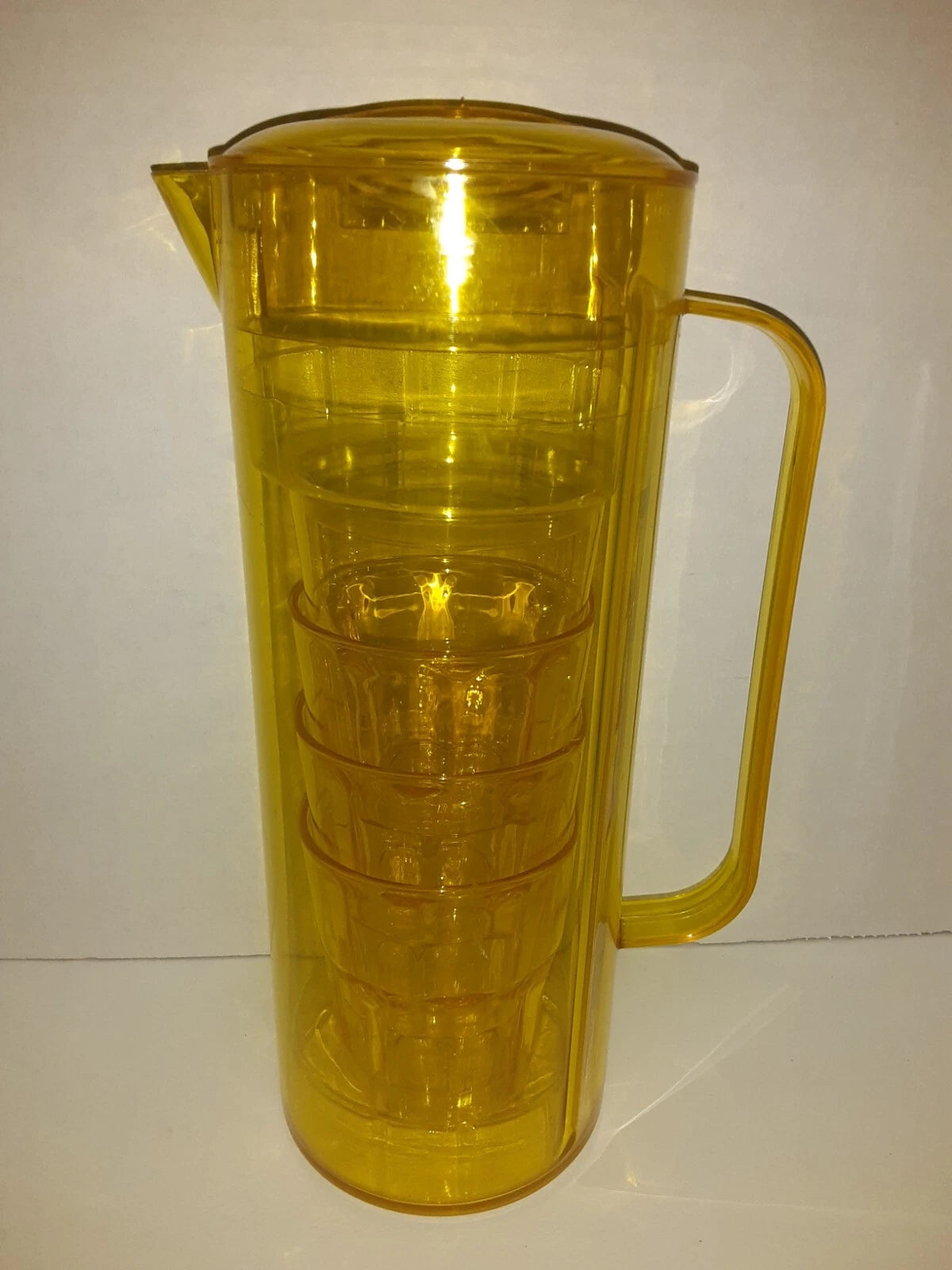 True Living 2 Qt Pitcher W/Lid & 4-8oz Cups Yellow Plastic Set NEW | eBay