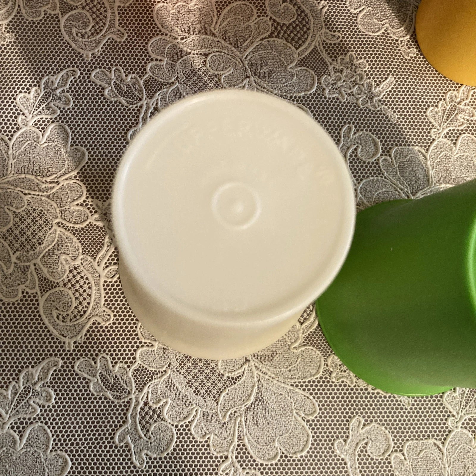 Vtg Tupperware Classic Kids 6 oz Bell Tumblers Cups Primary Colors Set of 5 | eBay