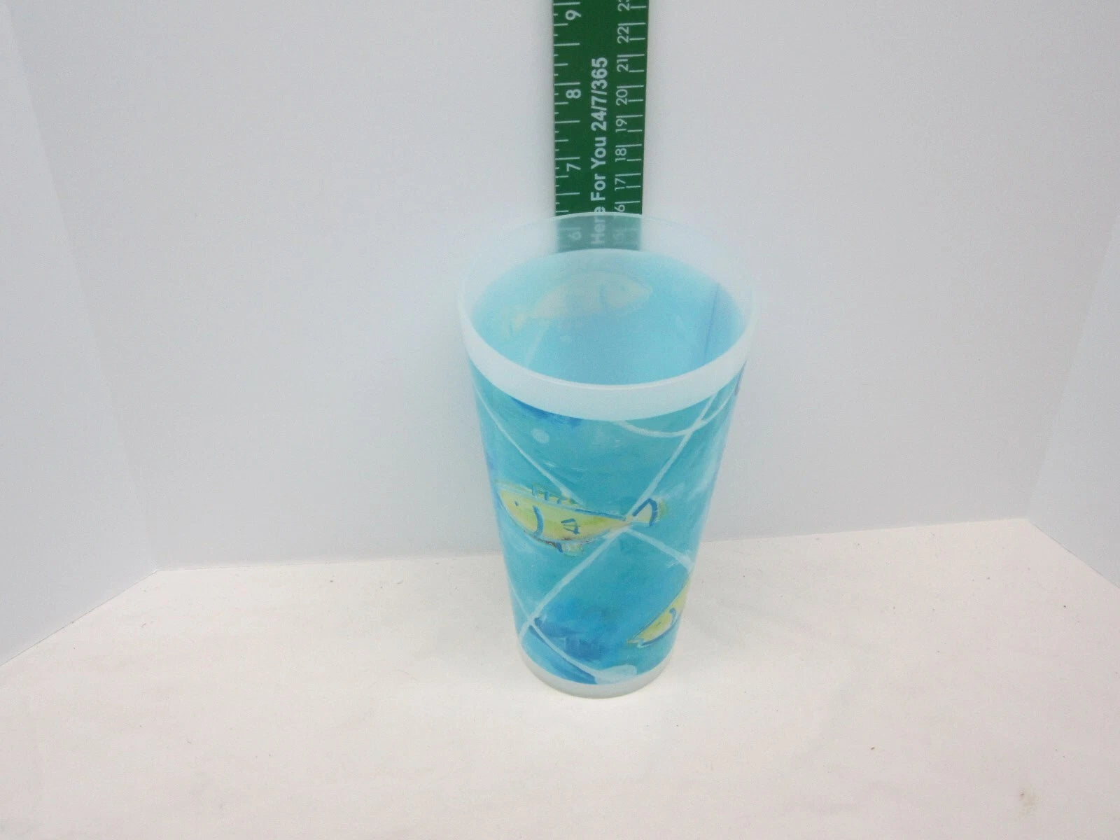 6 Plastic 16 oz Plastic Fish Glasses with 5 matching stir sticks | eBay