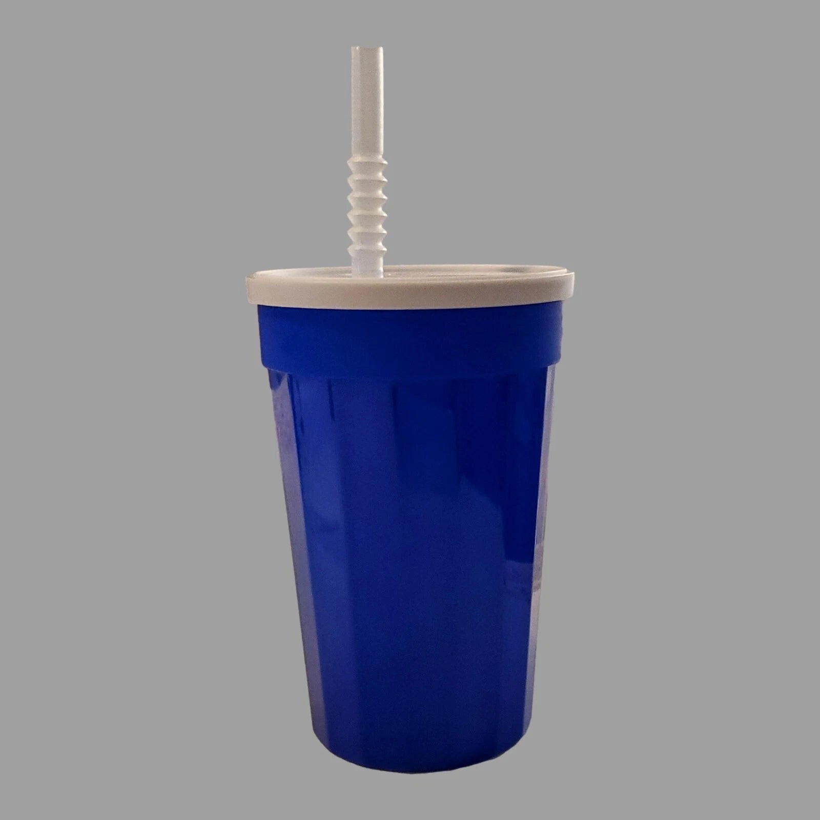 8 Medium Blue Fluted Tumblers White Lids Straws Made in America, holds 22 ounces | eBay