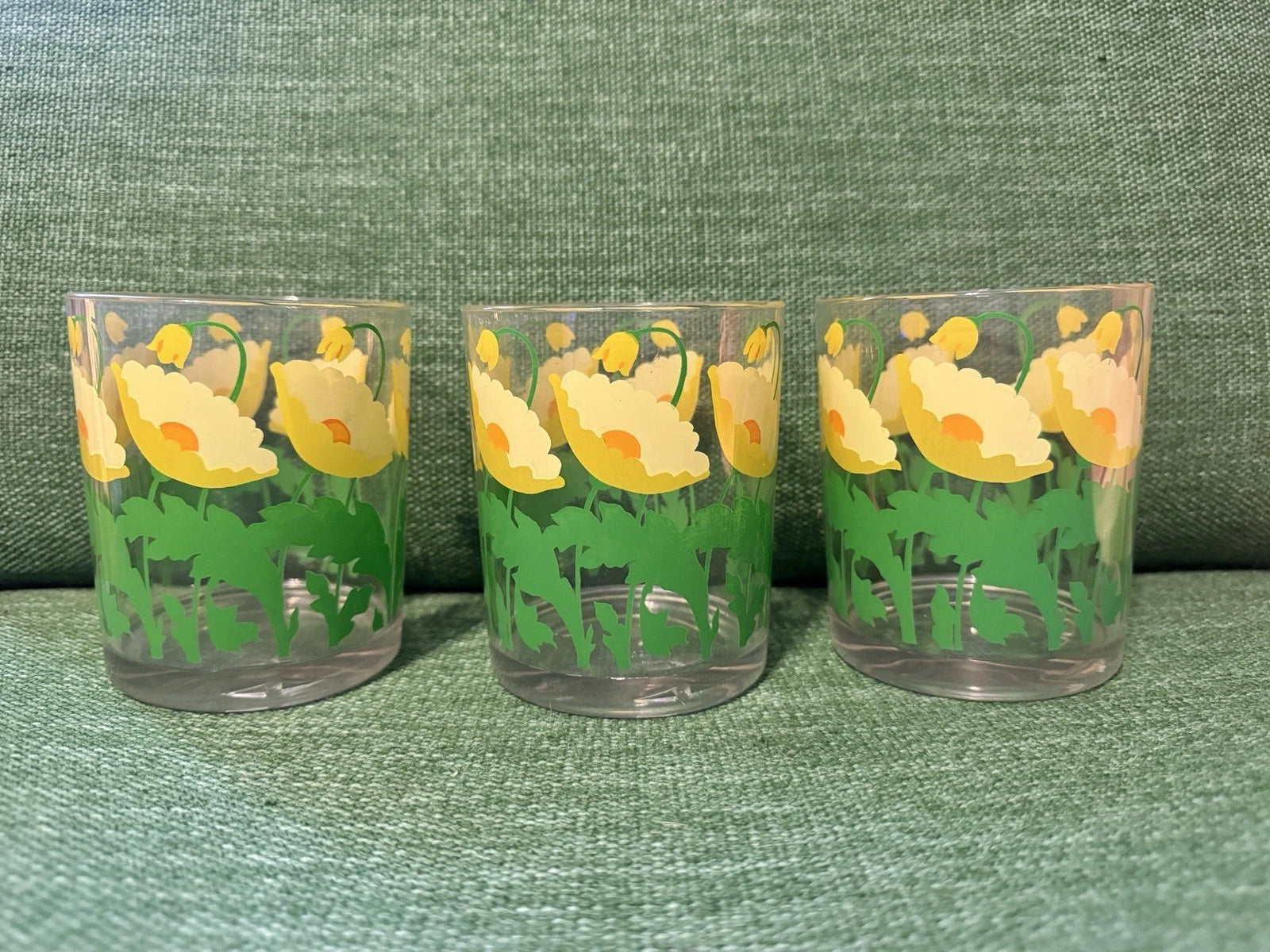 Vtg 1960s Yellow Poppy Tumblers H.J. Stotter USA NY Set 6 Acrylic 14oz Cups 4" | eBay