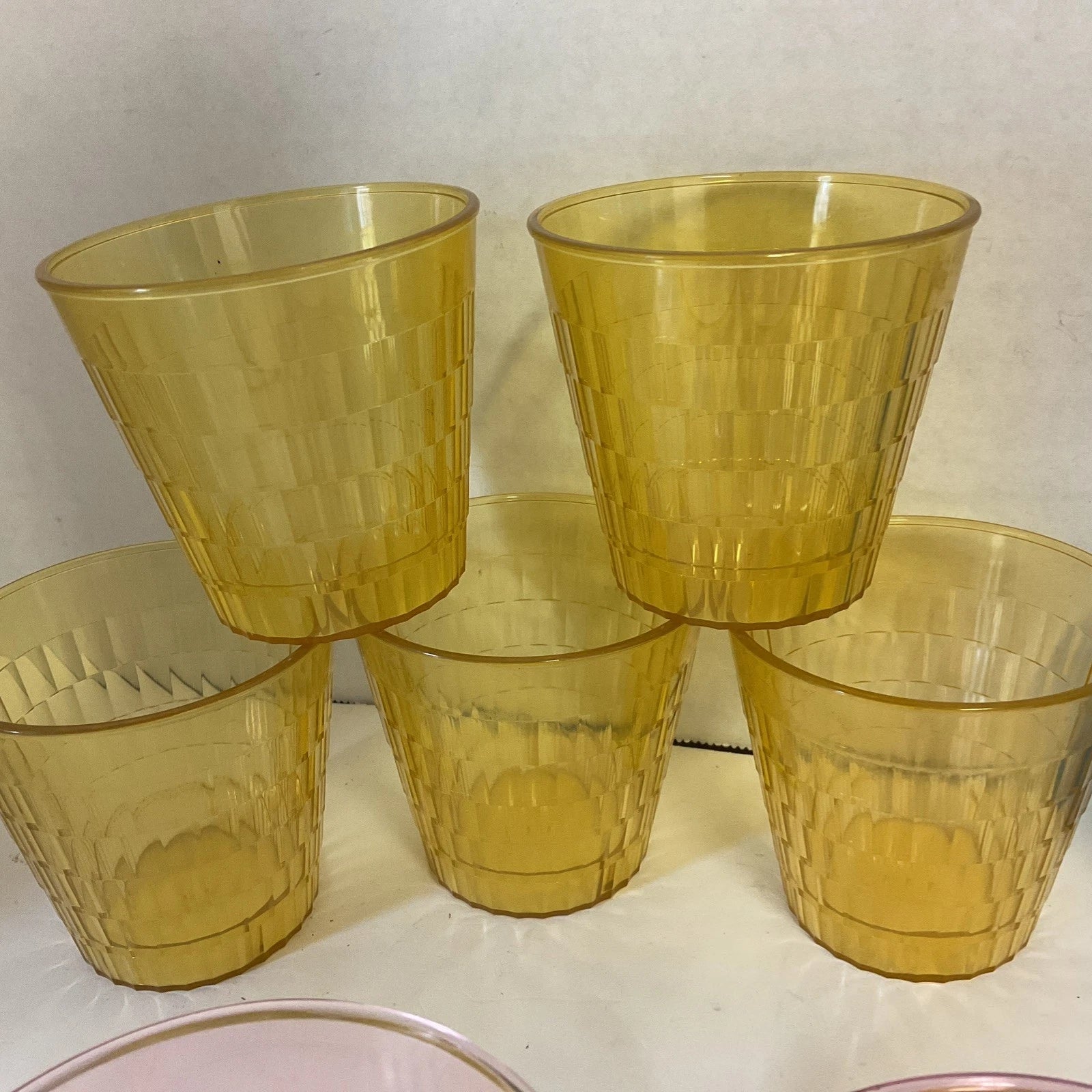 Vtg Oatmeal 3” Plastic Tumbler Cups Lot of 15 5 Yellow, 6 Blue, And 4 Pink | eBay