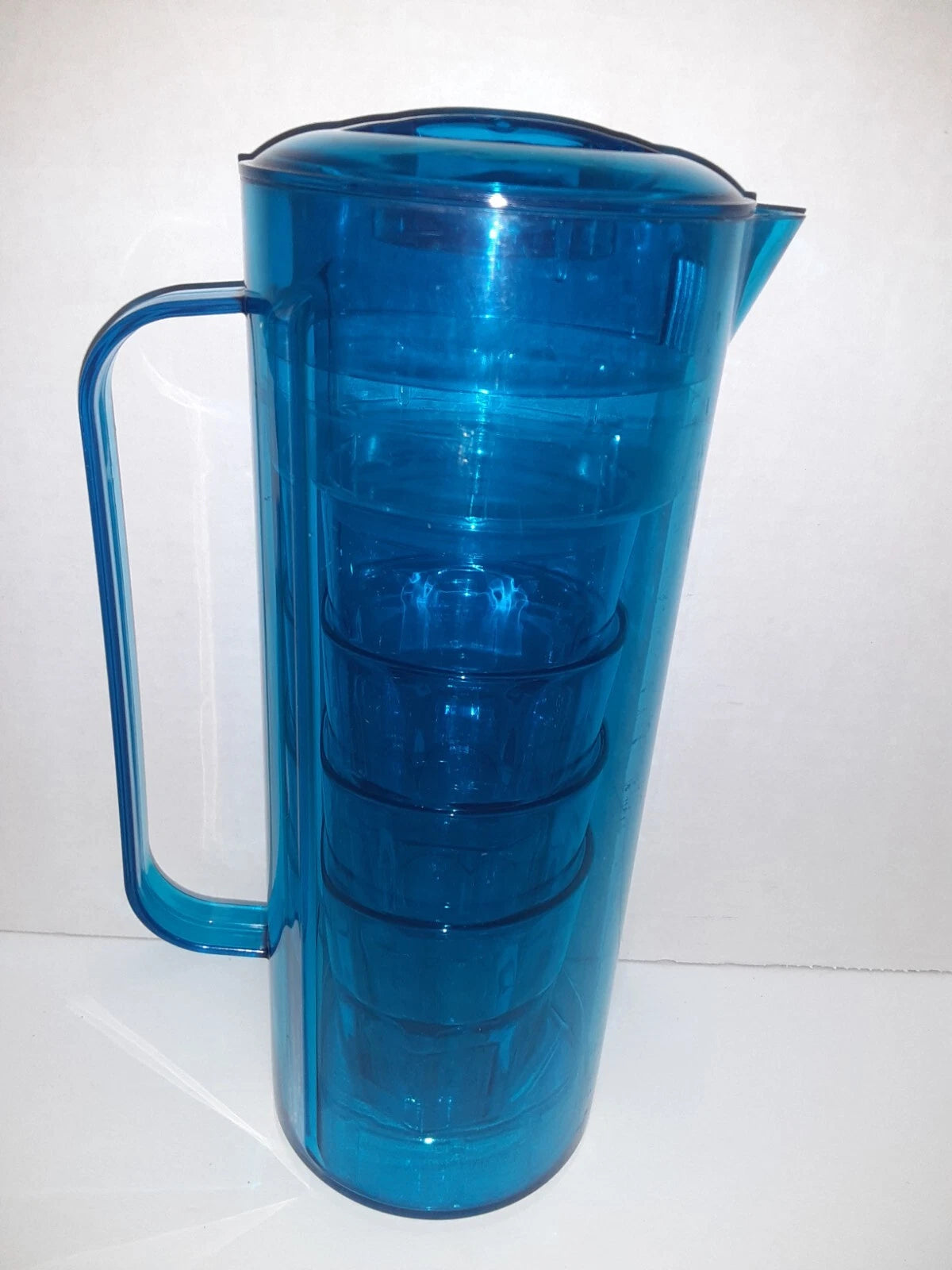 True Living 2 Qt Pitcher W/Lid & 4-8oz Cups Blue Plastic Set NEW | eBay