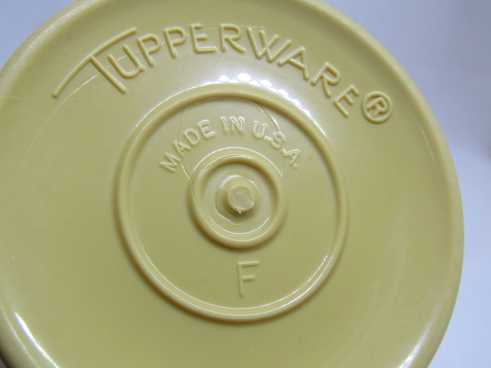 Tupperware Gold 1254 6 oz. Tumbers. Set of 4. | eBay