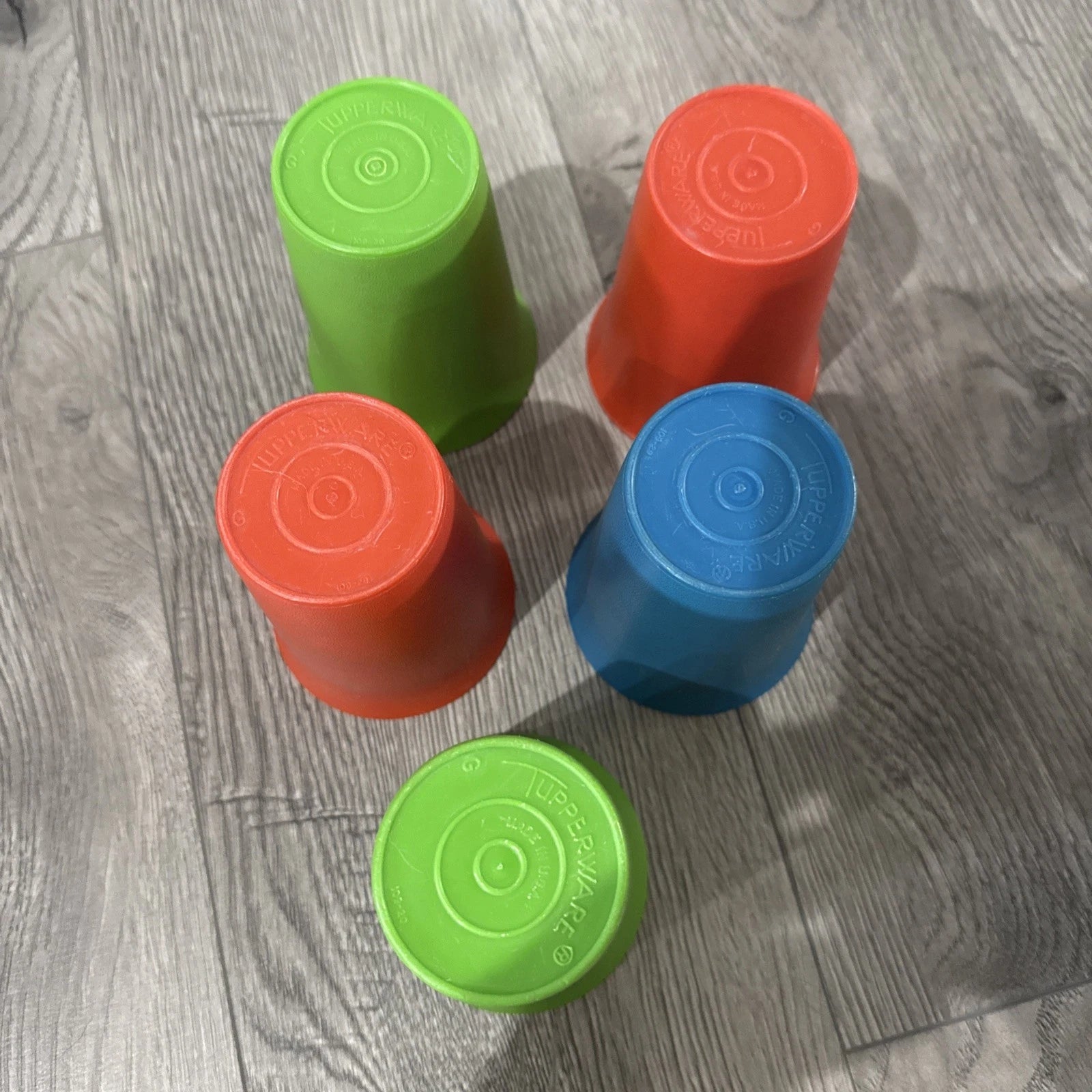 Tupperware Classic Kids Bell Vintage Tumblers 7oz Cups Primary Set of 5 | eBay