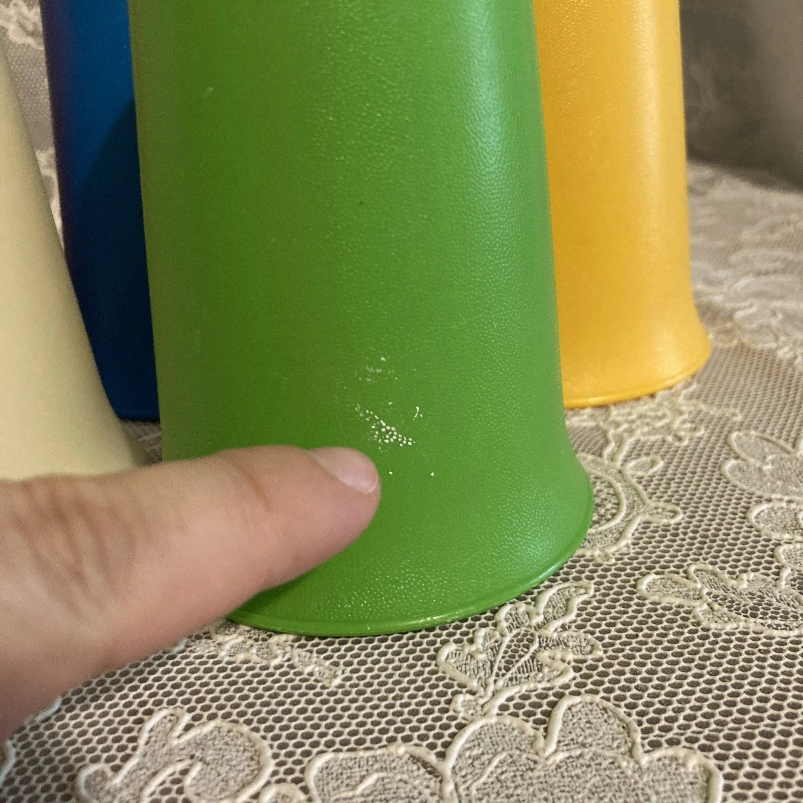 Vtg Tupperware Classic Kids 6 oz Bell Tumblers Cups Primary Colors Set of 5 | eBay