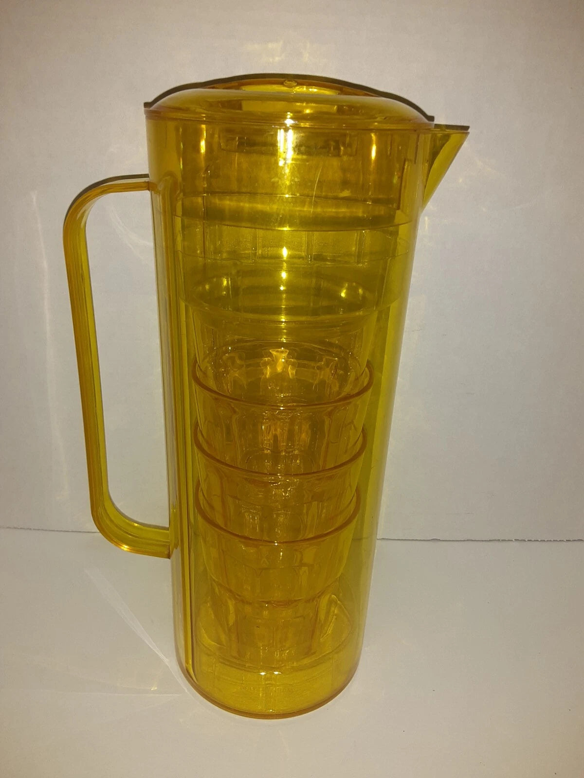 True Living 2 Qt Pitcher W/Lid & 4-8oz Cups Yellow Plastic Set NEW | eBay