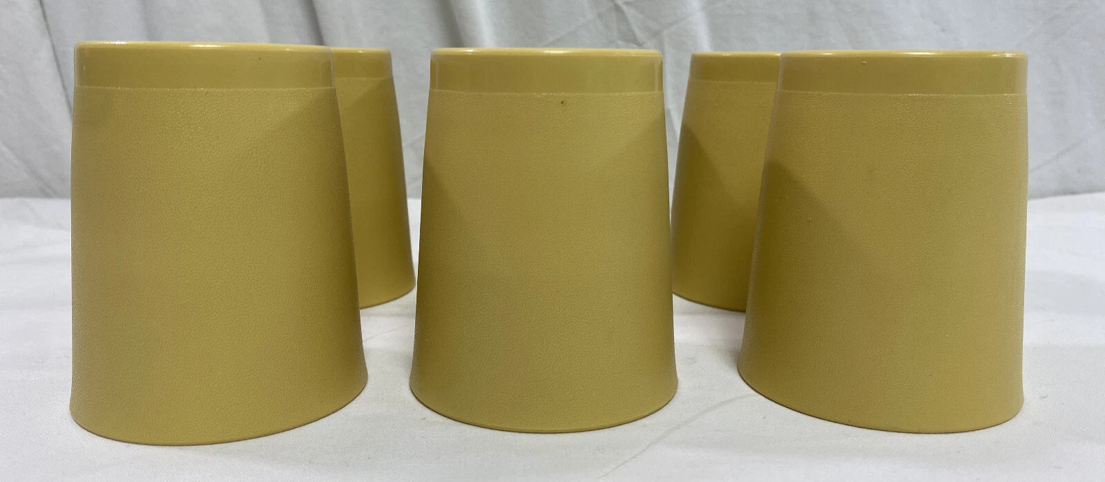 Tupperware Tumblers~3.25"~6 oz. Kids Juice Cups #1251 Harvest Gold Set Of 6~VGUC | eBay