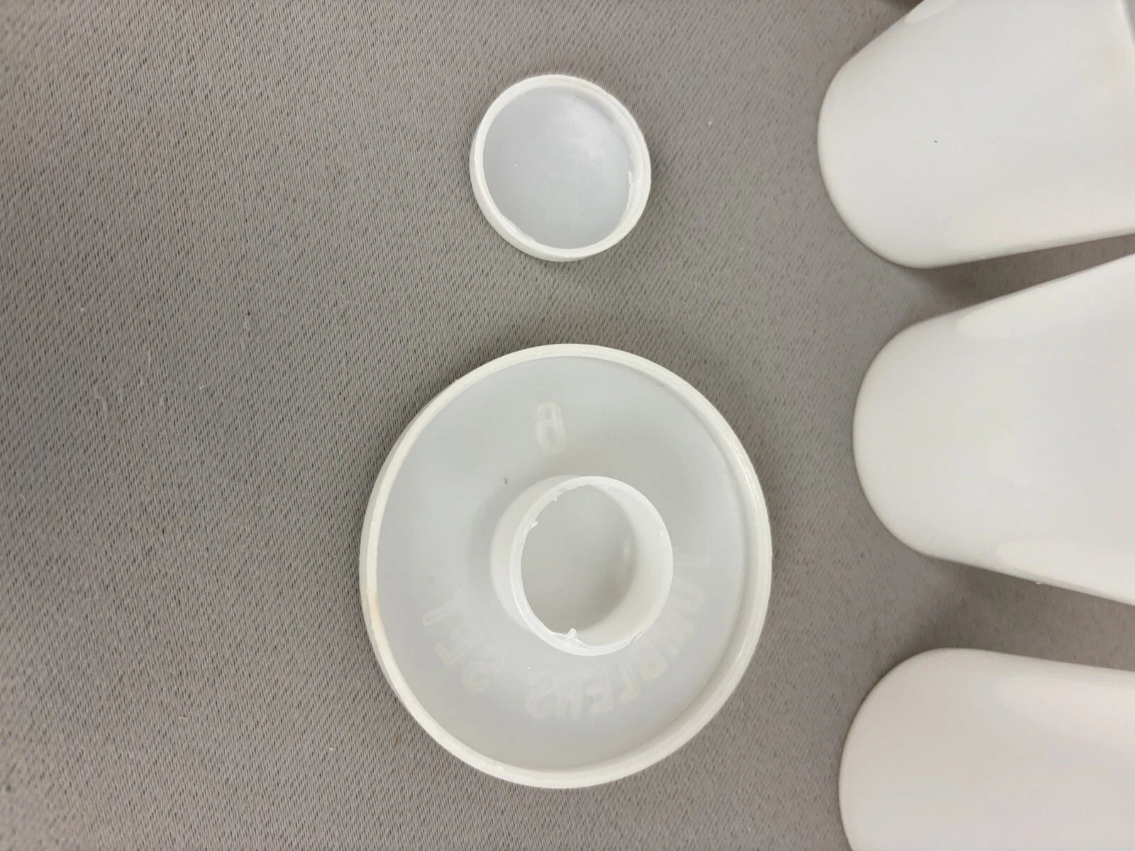 6 piece Plastic Nesting Nested Tumbler Cups Set w/ Pill Container in Storage Lid | eBay