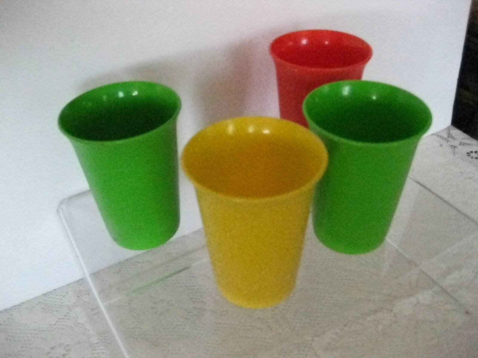 Set of 4 Tupperware Kids Bell Tumblers Plastic Cups 6 Fl oz Classic Colors USA | eBay