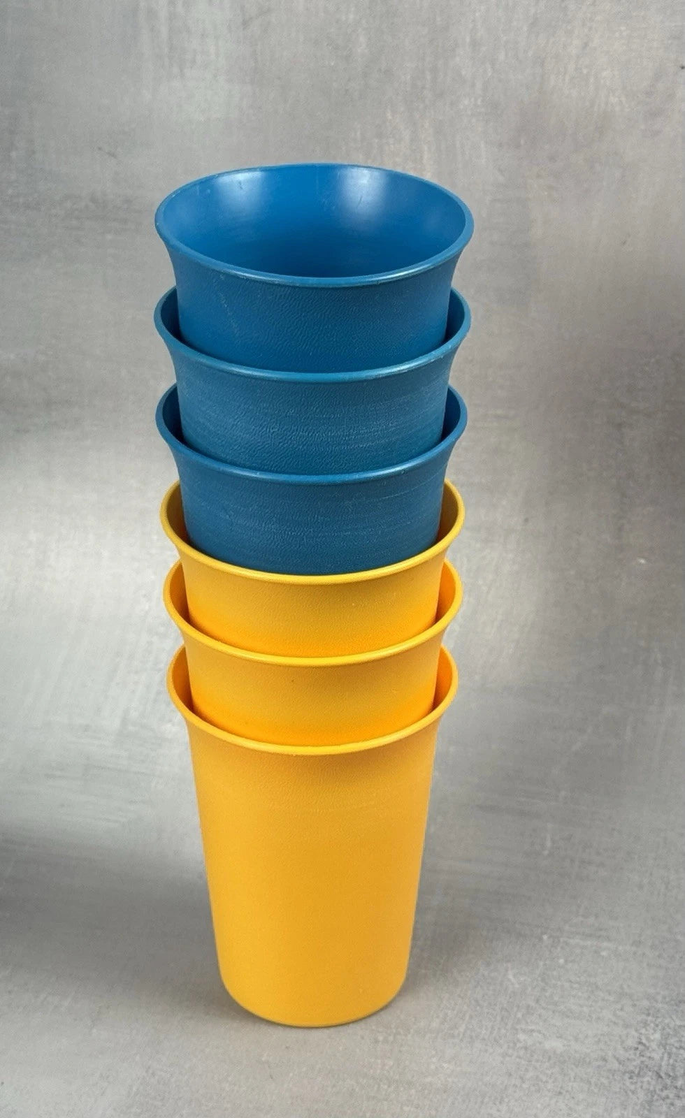 VINTAGE LOT OF 6 TUPPERWARE #109 Series BELL TUMBLERS 7 OZ KIDS CUPS | eBay
