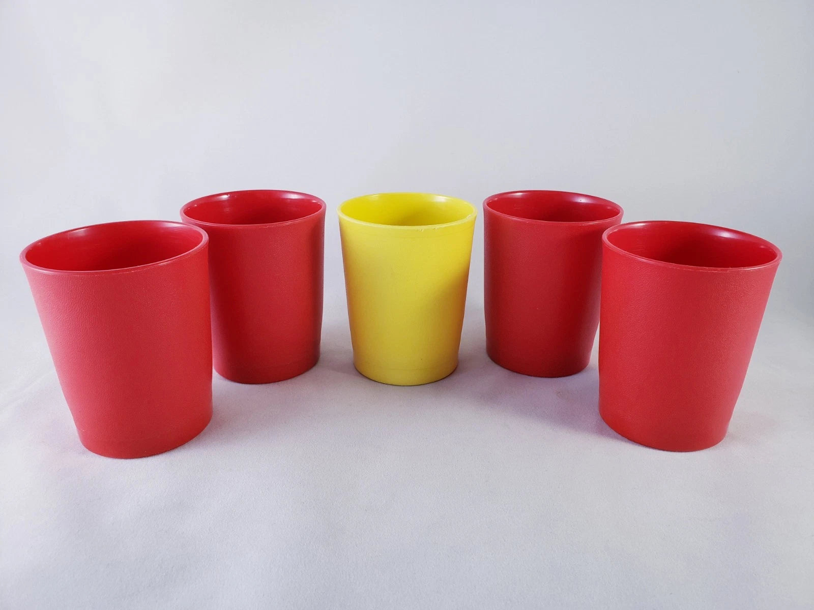 Vintage Tupperware Tumblers 6 oz. Juice Cups Set of 5 #1251 | eBay